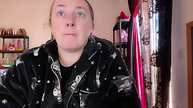 kisicaxx online show from 01-12-26, 12:21