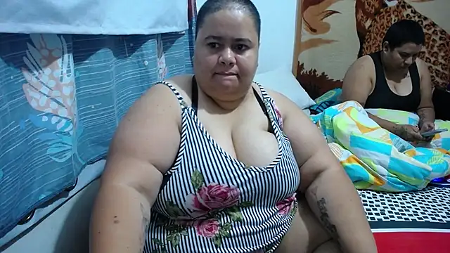 hotlesby4uxxx online show from 03-21-26, 05:12