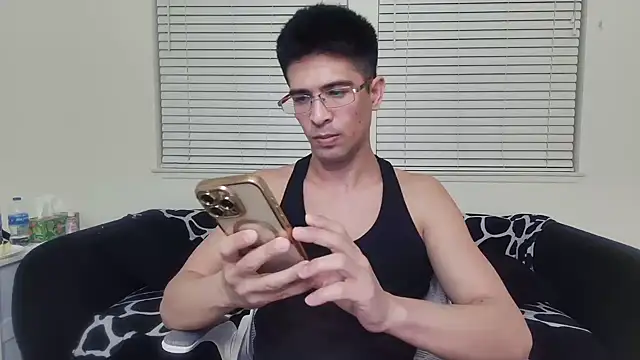 SebastianReiss online show from 04-17-26, 04:48