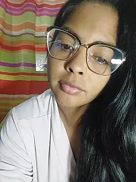 Snapshot of missmelissa_ chatting on 11-22-25, 10:47 missmelissa online show from 11-22-25, 10:47