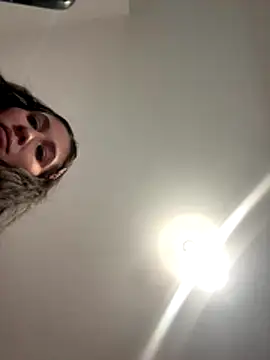 IrisBlues online show from 12-17-25, 04:57