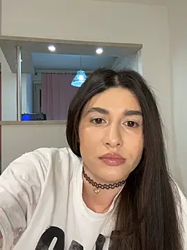 Snapshot of IrisBlues chatting on 02-14-26, 06:04 IrisBlues online show from 02-14-26, 06:04