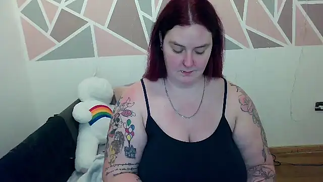 JoyceKyra91 online show from 02-01-25, 09:08