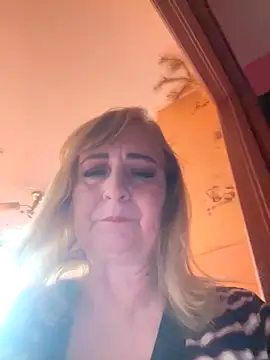 Snapshot of Irina2909@xh chatting on 10-23-25, 01:21 Irina2909xh online show from 10-23-25, 01:21