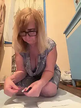 Snapshot of Irina2909@xh chatting on 11-07-25, 07:36 Irina2909xh online show from 11-07-25, 07:36