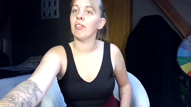 MissGirly online show from 09-23-25, 12:08
