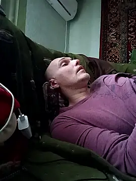 Snapshot of Sam_Colt chatting on 01-14-26, 01:28 Sam Colt online show from 01-14-26, 01:28