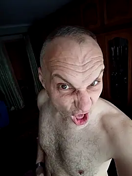 Snapshot of Sam_Colt chatting on 01-15-26, 08:52 Sam Colt online show from 01-15-26, 08:52