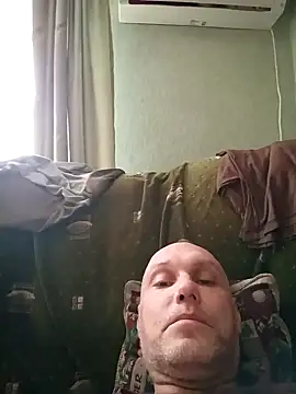 Snapshot of Sam_Colt chatting on 01-17-26, 06:18 Sam Colt online show from 01-17-26, 06:18