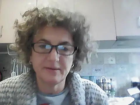 Snapshot of Sunnylarrah chatting on 09-25-25, 05:11 Sunnylarrah online show from 09-25-25, 05:11