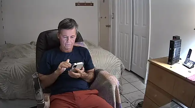 nakeedcowboi65 online show from 01-14-25, 07:53