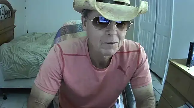 nakeedcowboi65 online show from 01-19-25, 03:32
