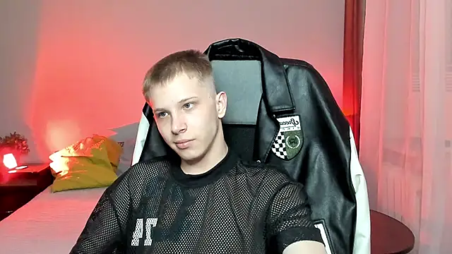 arlekincrop online show from 03-22-25, 04:47