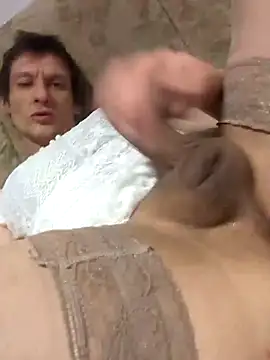 Snapshot of maciej chatting on 12-07-24, 04:03 maciej online show from 12-07-24, 04:03