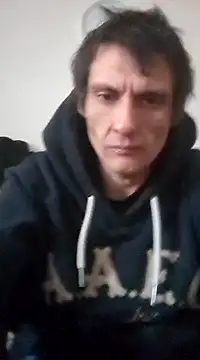 Snapshot of maciej chatting on 12-11-24, 02:11 maciej online show from 12-11-24, 02:11