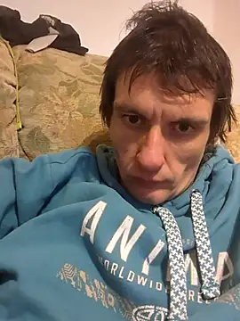 Snapshot of maciej chatting on 01-07-25, 10:52 maciej online show from 01-07-25, 10:52