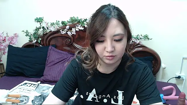 Snapshot of katydoll_ chatting on 03-03-25, 05:39 katydoll online show from 03-03-25, 05:39