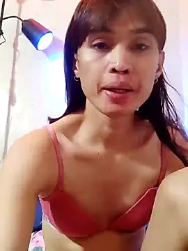 QueenSoreal online show from 01-18-25, 03:16