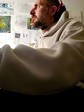 verylargecock online show from 11-21-25, 04:33