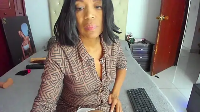 LUISSA  online show from 11-11-25, 10:37