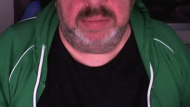 Snapshot of neegrr chatting on 01-06-26, 07:01 neegrr online show from 01-06-26, 07:01