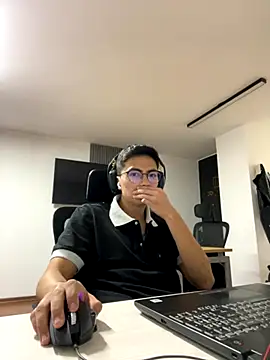 jean283829 online show from 11-21-25, 09:02