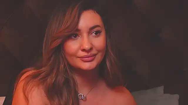 YaaraCollins online show from 01-04-25, 07:13