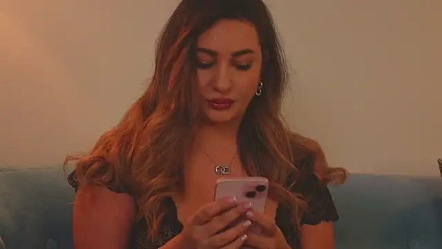 YaaraCollins online show from 02-28-25, 12:54