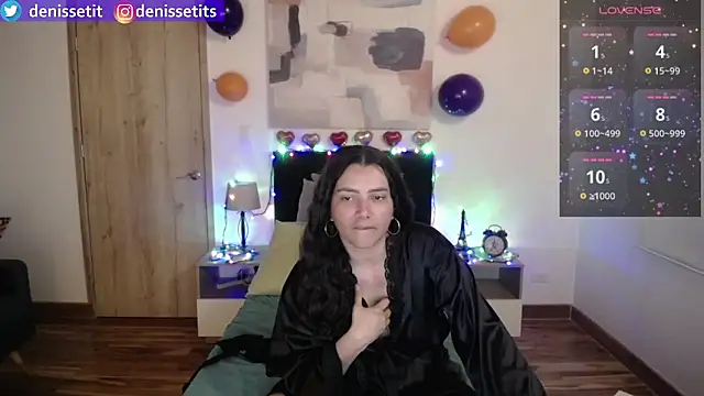 DenisseTits online show from 02-12-25, 08:40