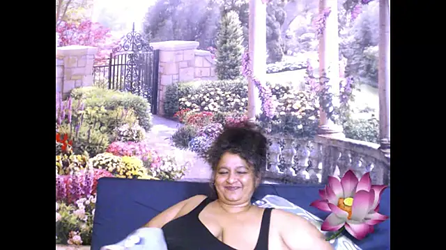 indianstar75 online show from 02-11-25, 03:29
