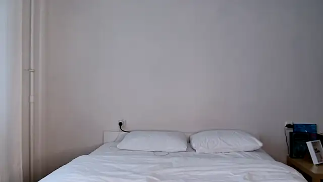 Milky   Way online show from 11-19-25, 10:04