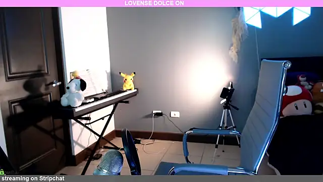 minarocket  online show from 12-30-24, 03:35