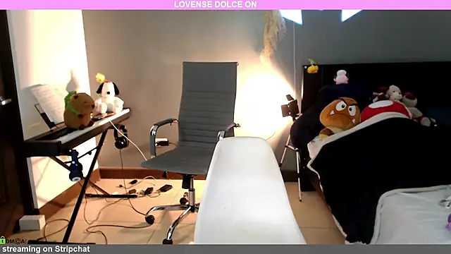 minarocket  online show from 02-22-25, 04:19