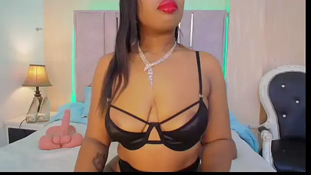 Snapshot of CaseyMoon chatting on 02-24-26, 12:36 CaseyMoon online show from 02-24-26, 12:36