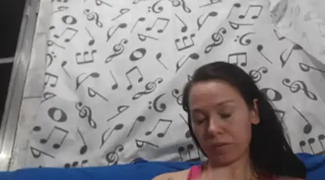 Venusluxodomme online show from 01-25-25, 01:43