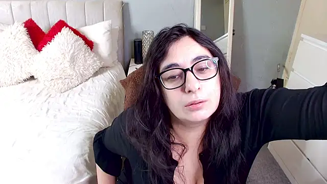 Snapshot of Curvy_bigtitts chatting on 12-16-24, 04:34 Curvy bigtitts online show from 12-16-24, 04:34