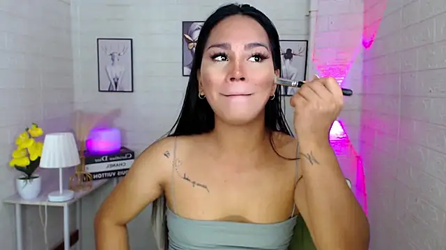 urnaughtydolly69 online show from 09-22-25, 04:42