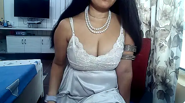 yourradhika online show from 12-09-24, 06:34