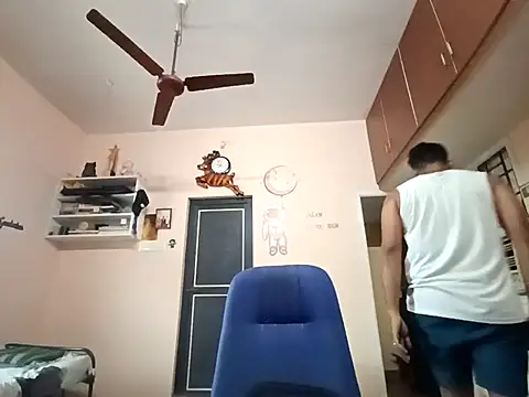 luckyloki online show from 03-23-25, 04:27