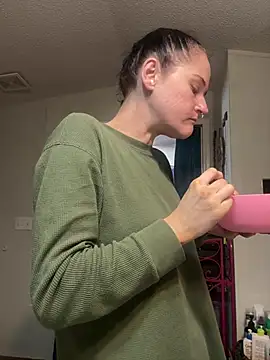 lolabunny9 online show from 02-27-25, 02:43