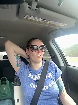 Snapshot of lolabunny9 chatting on 02-27-26, 04:51 lolabunny9 online show from 02-27-26, 04:51