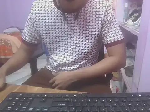 Rahulhjkl online show from 10-15-25, 07:19