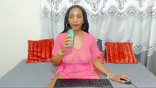 Snapshot of NikkyJigglesX chatting on 09-13-25, 11:43 NikkyJigglesX online show from 09-13-25, 11:43