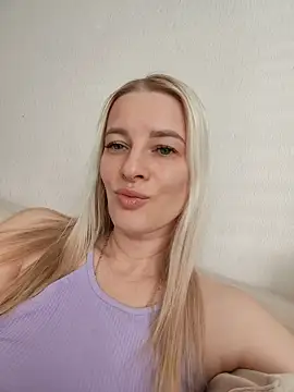 HILT ON online show from 10-13-25, 02:44