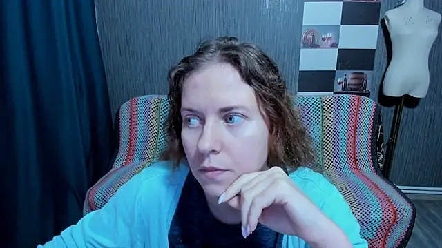 Snapshot of pa1e_pr1ncess chatting on 02-12-26, 06:41 pa1e pr1ncess online show from 02-12-26, 06:41