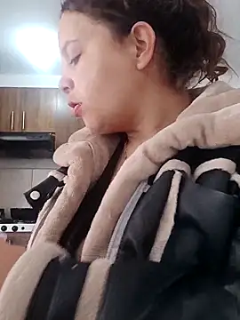 samantha hot20 online show from 10-12-25, 07:24