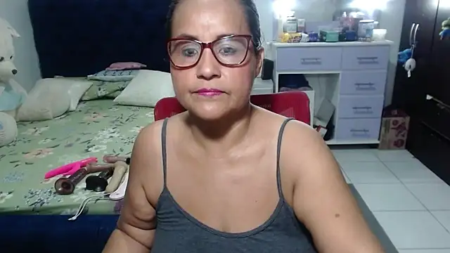 pervert mommy  online show from 03-16-26, 11:14