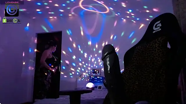 SonyaDevon online show from 02-15-26, 03:58