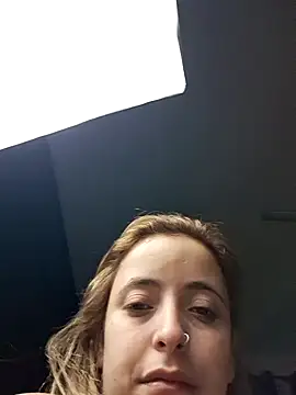 BumbumGigante online show from 03-18-25, 09:09