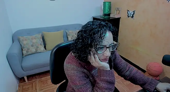 scarlet wet online show from 11-26-25, 01:50